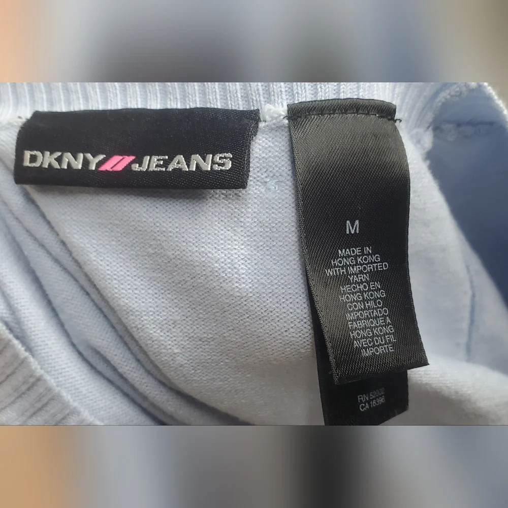 DKNY Jeans -Size M - Light Blue Casual Sweater - Picture 6 of 9